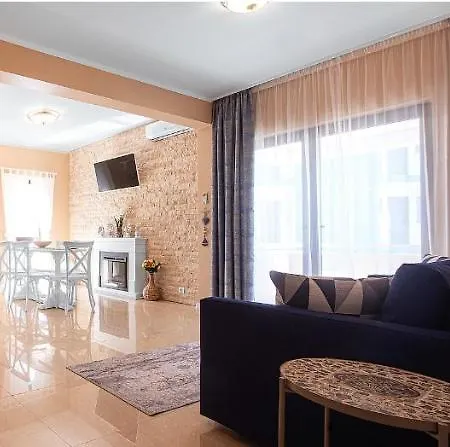 Alexandru Private Διαμέρισμα *