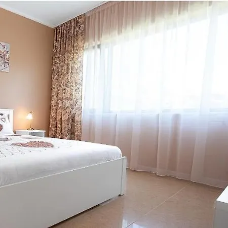 Alexandru Private